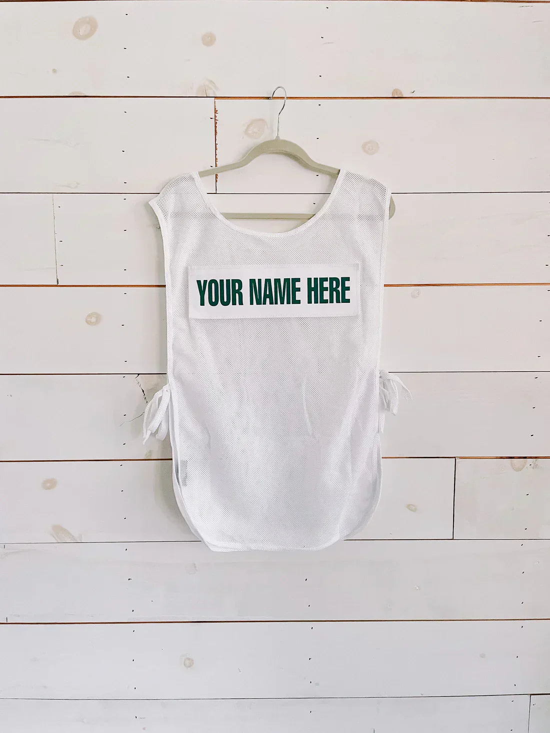 The Rise of Personalized Caddie Bibs: Why Custom Gear Is Taking Over the Fairway
