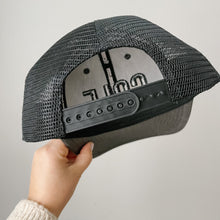 Load image into Gallery viewer, Grey Golf Hat
